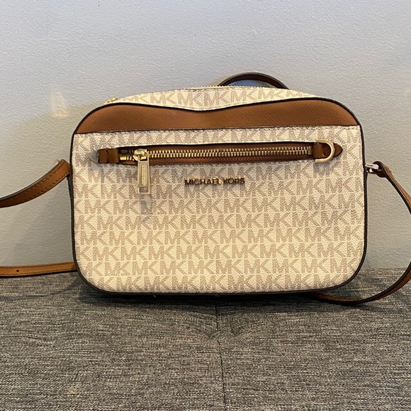 Michael Kors Crossbody Bag Signature MK Logo with Brown Leather Trim - Picture 2 of 10